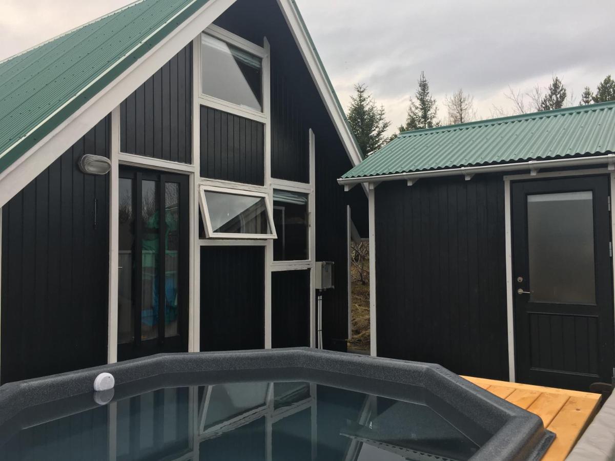 Bjoerk - A Cozy Hilltop Cottage - Great Location! Blaskogabyggd Extérieur photo