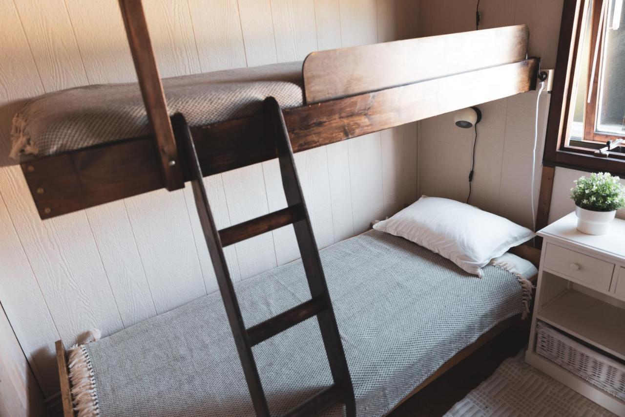 Bjoerk - A Cozy Hilltop Cottage - Great Location! Blaskogabyggd Extérieur photo