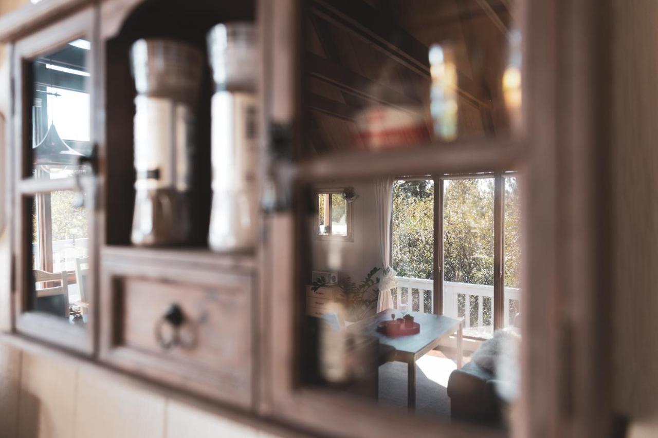 Bjoerk - A Cozy Hilltop Cottage - Great Location! Blaskogabyggd Extérieur photo